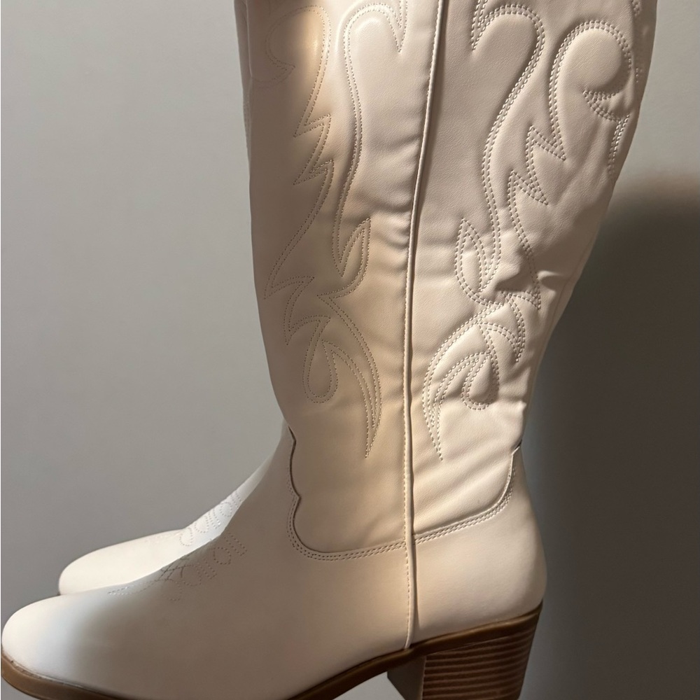 Torrid WW White Heeled Knee-High Boots
